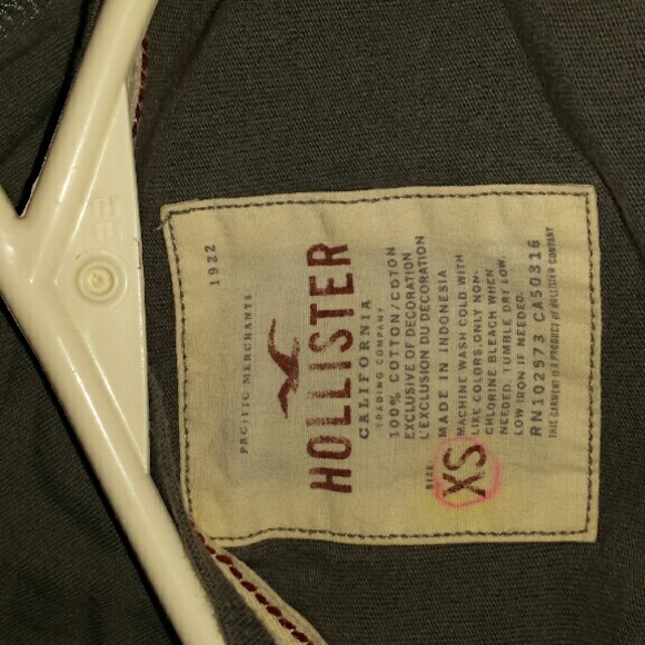 Shirt - Picture 3 of 3