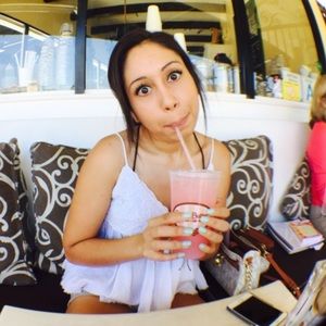 Meet your Posher, Noms