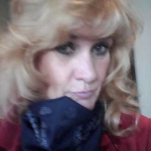 Meet your Posher, Lydia