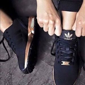 Meet your Posher, Isdelsi