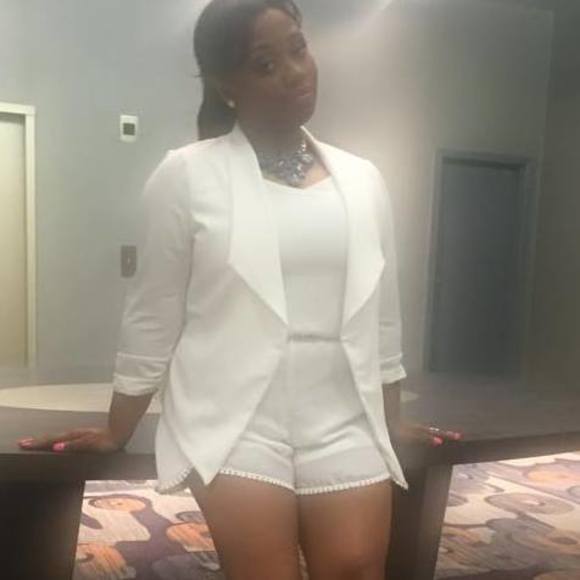 Meet your Posher, Courtney