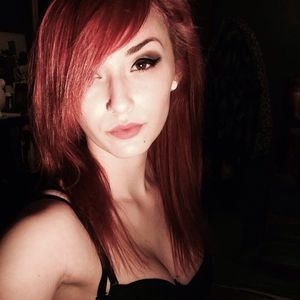 Meet your Posher, Becca