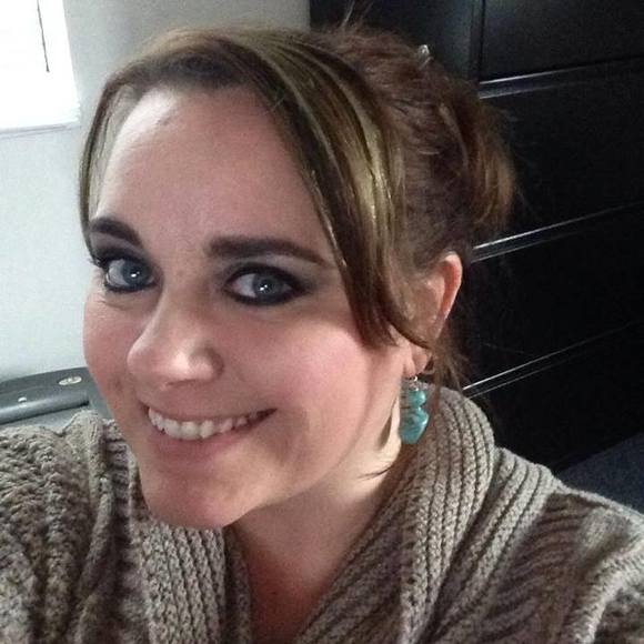 Meet your Posher, Angie