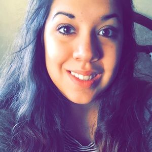 Meet your Posher, Edith