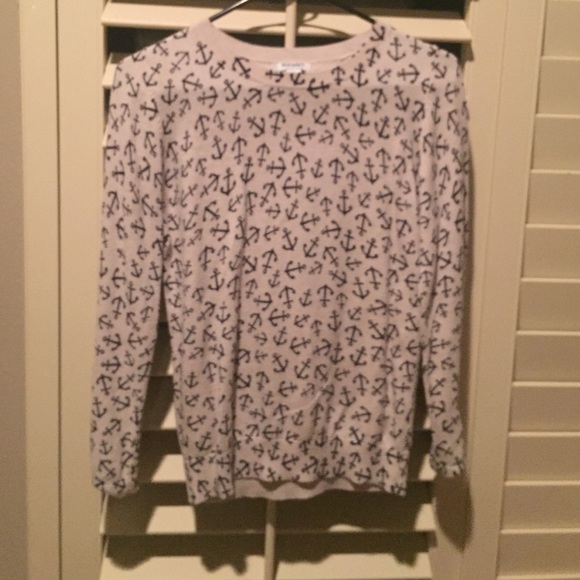 Navy and white sweater - Picture 1 of 1