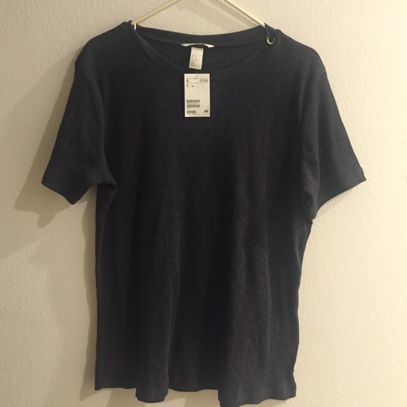 Ribbed Gray Top - Picture 1 of 4
