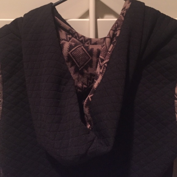 Printed pullover - Picture 2 of 2