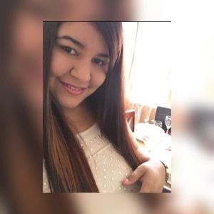 Meet your Posher, Ana s