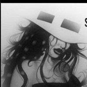 Meet your Posher, Elena