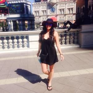 Meet your Posher, Victoria