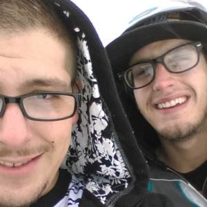 Meet your Posher, Tomas