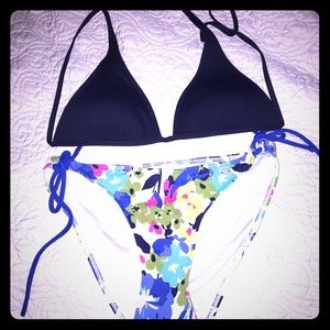 Abercrombie & Fitch swim suit, small top med botto