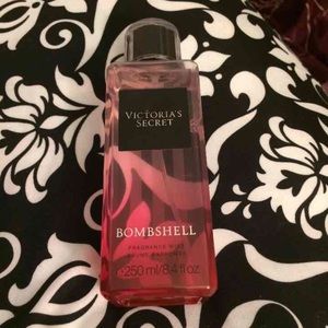 VS Bombshell Fragrance Mist