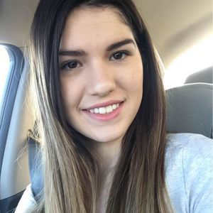 Meet your Posher, Vanessa