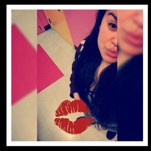 Meet your Posher, Karina