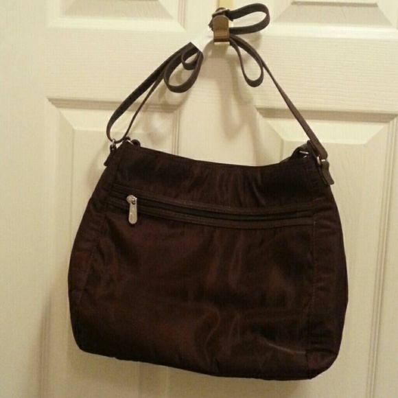 Thirty-one everything crossbody