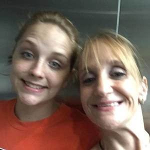 Meet your Posher, Carri