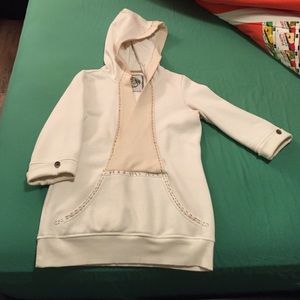 Hooded sweater