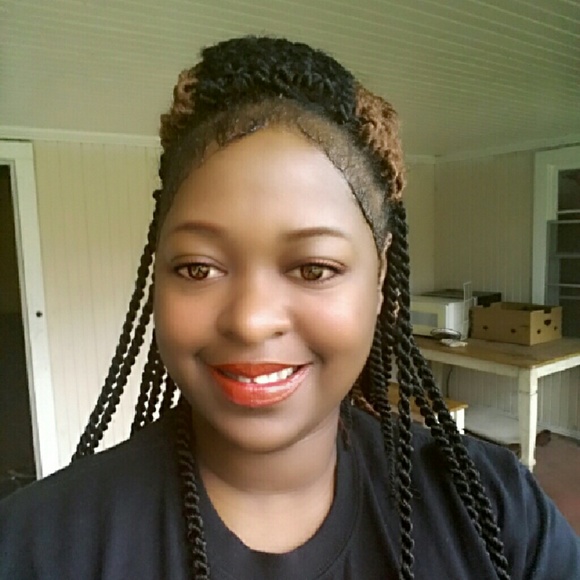 Meet your Posher, Tasha