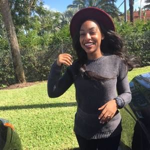 Meet your Posher, Alina