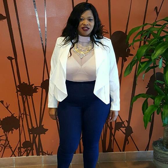 Meet your Posher, Salina - Picture 2 of 2