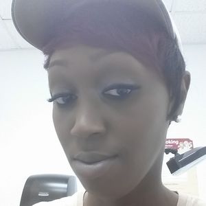 Meet your Posher, Reneé