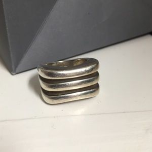 Chunky sterling silver silpada ring