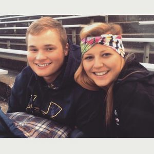 Meet your Posher, Casey