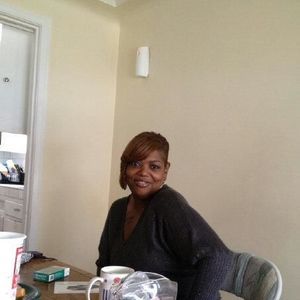 Meet your Posher, Yvette