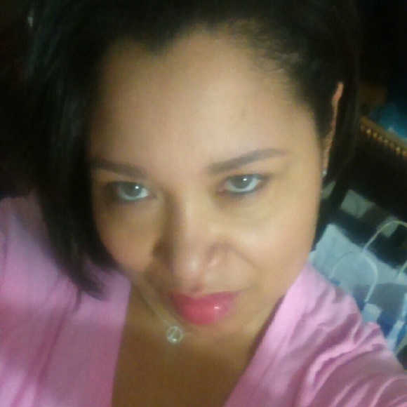 Meet your Posher, Trell - Picture 2 of 2