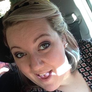 Meet your Posher, Kristina