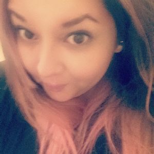 Meet your Posher, Nora