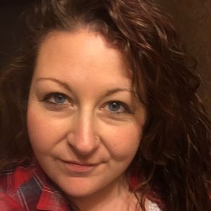 Meet your Posher, Jenny