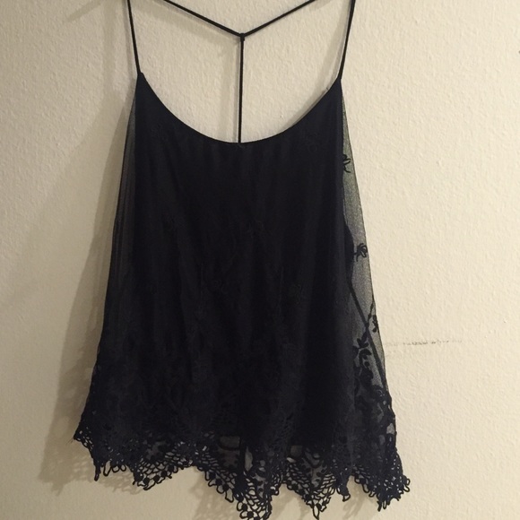 Flowy laced top - Picture 1 of 3