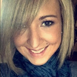 Meet your Posher, Natalie