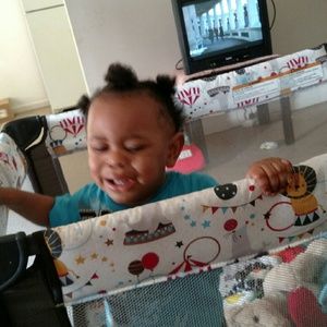 Meet your Posher, Kenyada