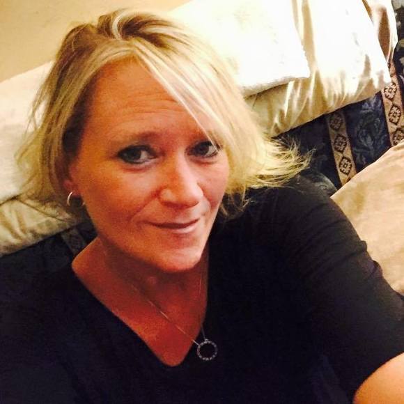 Meet your Posher, Kandi