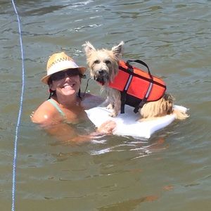 Meet your Posher, Candace