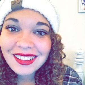 Meet your Posher, Alyssa