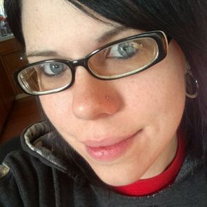 Meet your Posher, Leslie