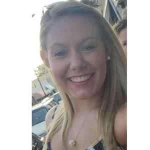 Meet your Posher, Michaela