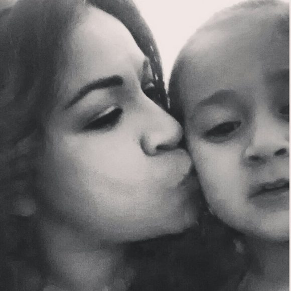 Meet your Posher, Elizabeth - Picture 1 of 1