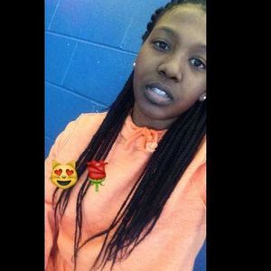 Meet your Posher, Orlandra