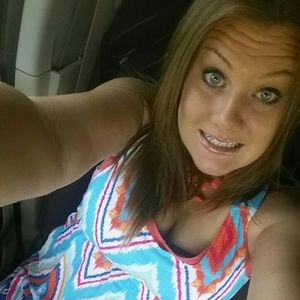 Meet your Posher, Allie