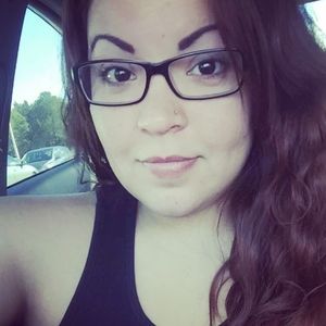 Meet your Posher, Karina