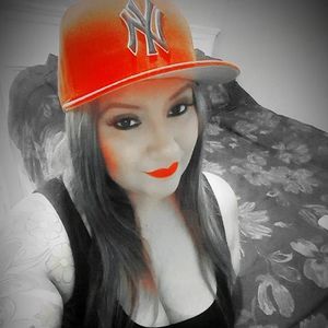 Meet your Posher, Evelyn