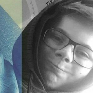 Meet your Posher, Maxwell