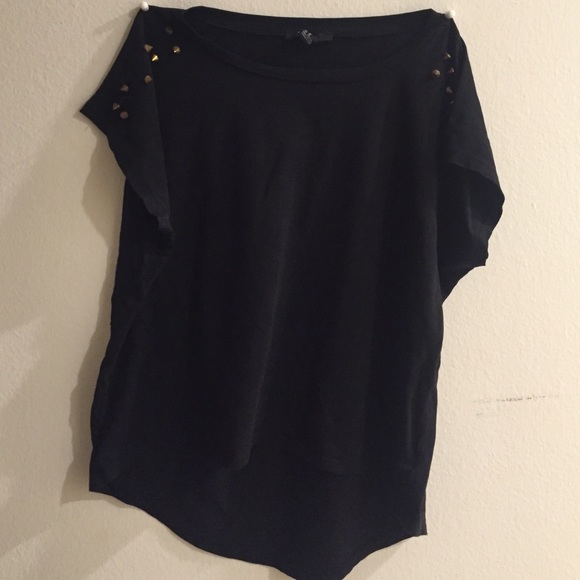 Studded top - Picture 1 of 2