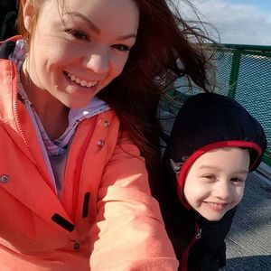 Meet your Posher, Lacey