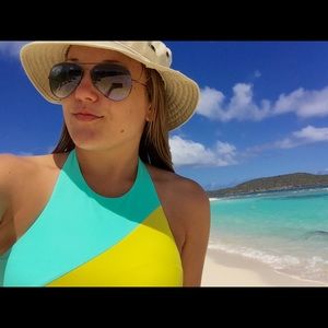 Meet your Posher, Julia